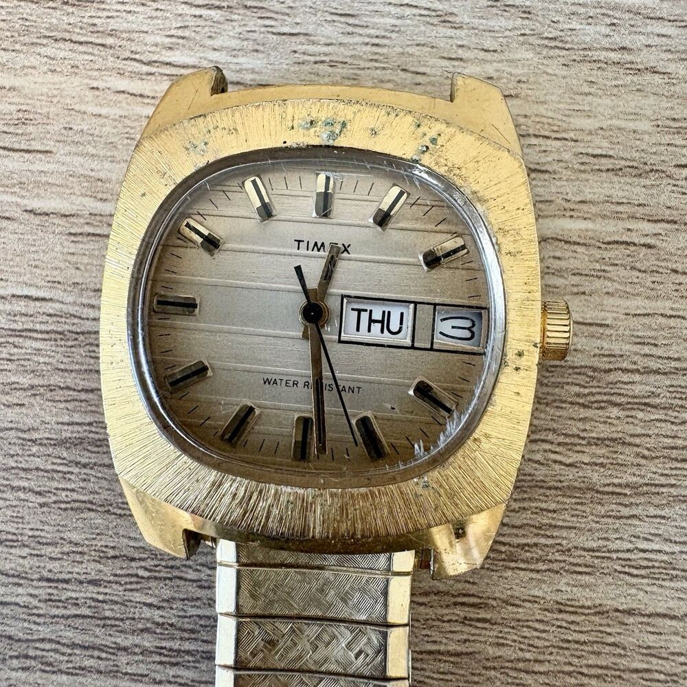 Vintage Timex Day Date Watch Gold Tone Cushion TV Case Speidel USA Band Untested